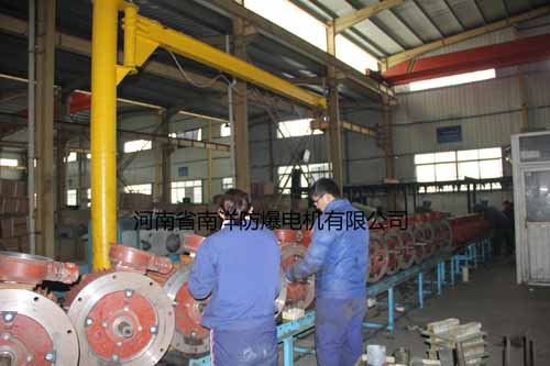 河南省南洋防爆電機(jī)有限公司車(chē)間照