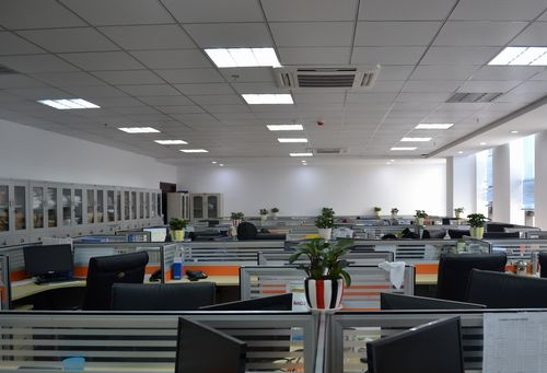 豫誠重型裝備取得可檢測(cè)鋼絲繩傾斜度的橋式起重機(jī)專利，大大提升了橋式起重機(jī)使用時(shí)的安全性:橋式起重機(jī)
